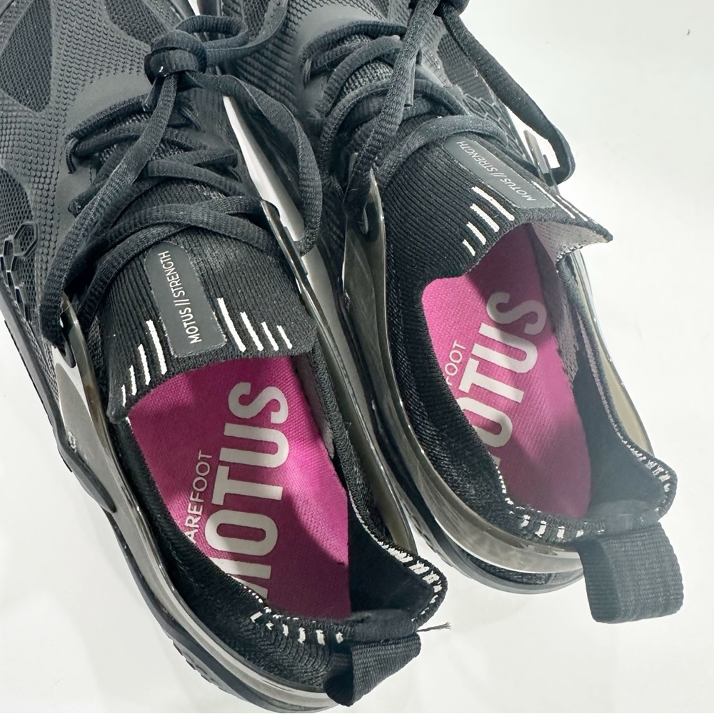 Vivobarefoot Motus Strength Women’s Shoes - Picture 8 of 9